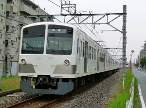 白い電車